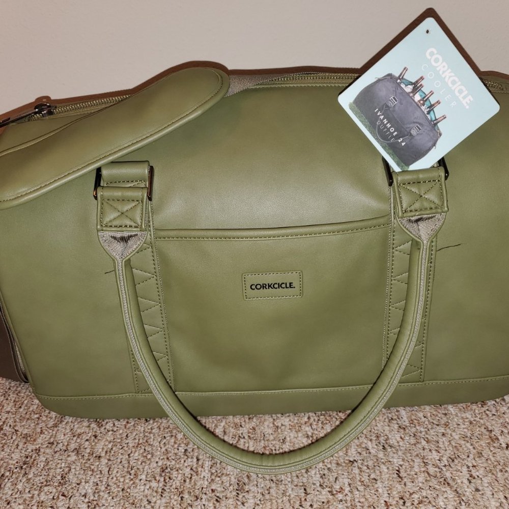 Corkcicle Ivanhoe 24 duffle